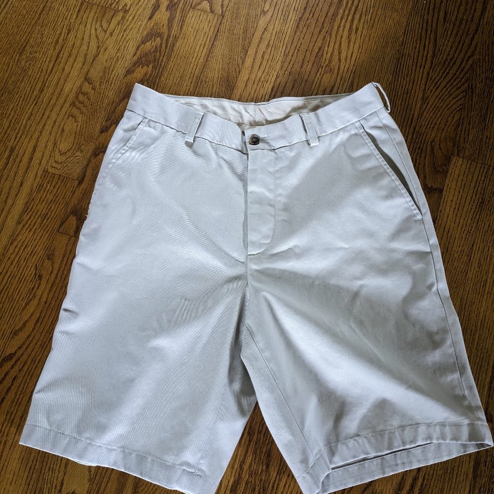 Brooks Brothers  Beige  100% cotton Mens Short Size 31